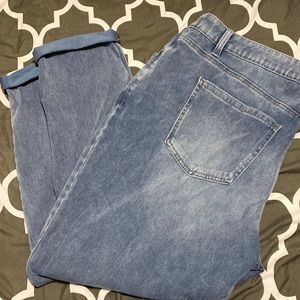 Lane Bryant Mid Rise Boyfriend Signature Fit Flex Magic Waistband Ankle Plus 18